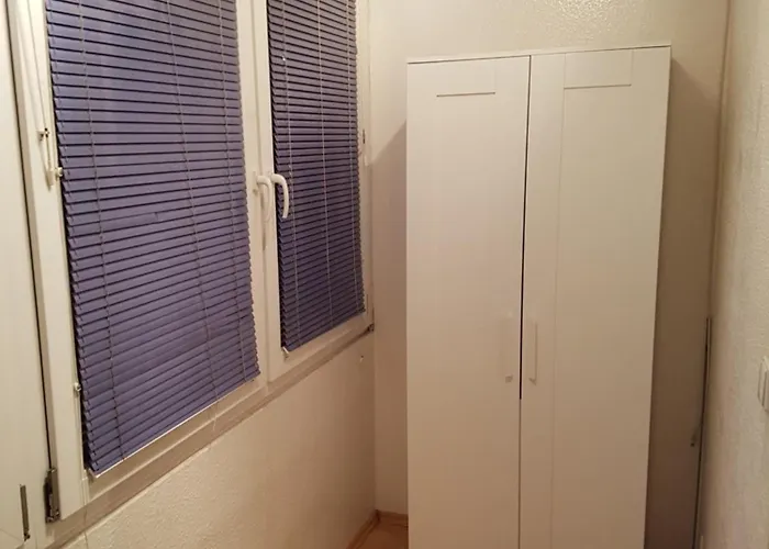 Esslinger Hauptstr Spacious With Loggia Viyana